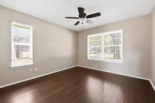 1068 Memorial Cir, New Braunfels, TX 78130 - Photo 14