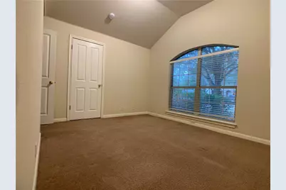 5726 Taylorcrest Drive, Austin, TX 78749 - Photo 4
