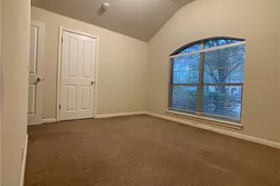 5726 Taylorcrest Dr, Austin, TX 78749 - Photo 4