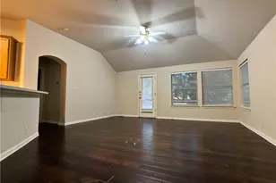 5726 Taylorcrest Dr, Austin, TX 78749 - Photo 10