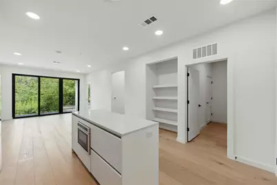 2209 S 1st Street #224, Austin, TX 78704 - Photo 4