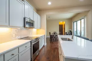 4617 Page St, Austin, TX 78723 - Photo 6