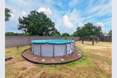 1106 Hi Line Drive, Buchanan Dam, TX 78609 - Photo 32