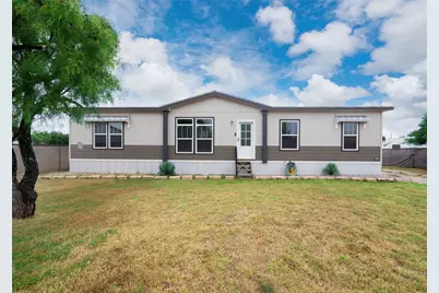 1106 Hi Line Drive, Buchanan Dam, TX 78609 - Photo 2