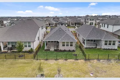 521 Bloomington Loop, Hutto, TX 78634 - Photo 28