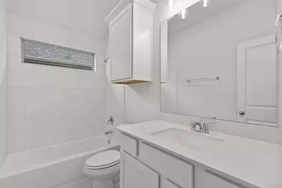 521 Bloomington Loop, Hutto, TX 78634 - Photo 18