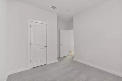 521 Bloomington Loop, Hutto, TX 78634 - Photo 20