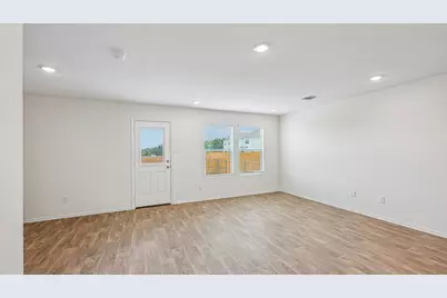 369 Old Stagecoach Road, Jarrell, TX 76537 - Photo 10