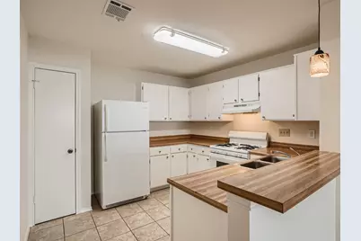 5937 NW Kevin Kelly Place, Austin, TX 78727 - Photo 4