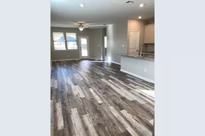 220 McFarland Street, Georgetown, TX 78628 - Photo 2