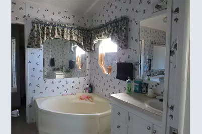 15490 E State Highway 29, Buchanan Dam, TX 78609 - Photo 8