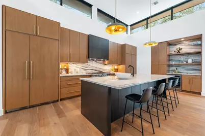 4216 Deepwoods Drive, Austin, TX 78731 - Photo 12