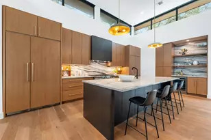 4216 Deepwoods Dr, Austin, TX 78731 - Photo 12