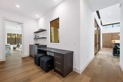 4216 Deepwoods Drive, Austin, TX 78731 - Photo 16