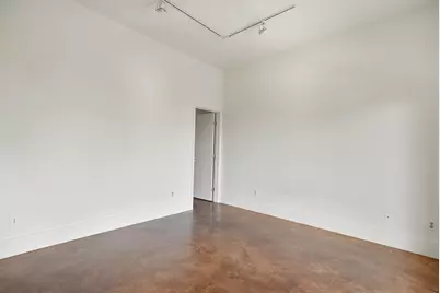 911 Keith Lane #15, Austin, TX 78705 - Photo 14