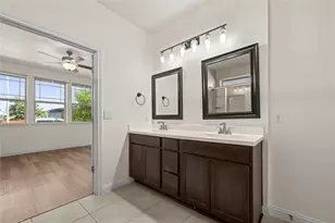 8011 Orizzonte St, Austin, TX 78744 - Photo 14