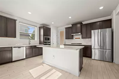 8011 Orizzonte Street, Austin, TX 78744 - Photo 8