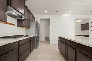 8011 Orizzonte St, Austin, TX 78744 - Photo 10