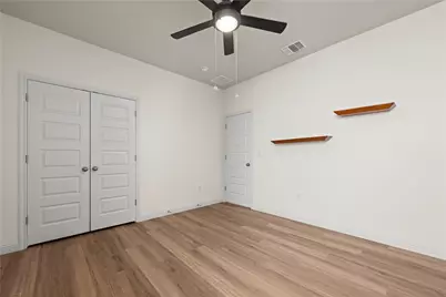 8011 Orizzonte Street, Austin, TX 78744 - Photo 18