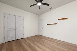 8011 Orizzonte St, Austin, TX 78744 - Photo 18