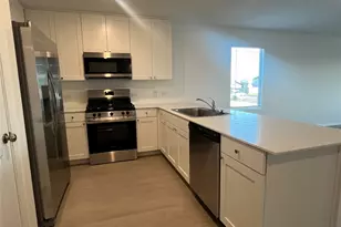 401 Dragonfly Park, Hutto, TX 78634 - Photo 4