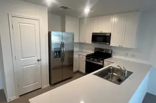 401 Dragonfly Park, Hutto, TX 78634 - Photo 6