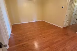 400 W 35th St, Austin, TX 78705 - Photo 6