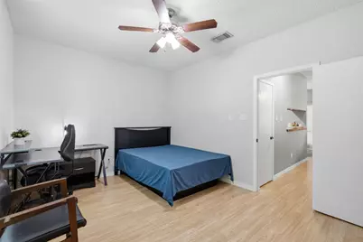 908 Poplar Street #206, Austin, TX 78705 - Photo 12