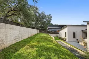 2704 Oak Park Dr, Austin, TX 78704 - Photo 8