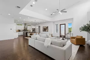 2704 Oak Park Dr, Austin, TX 78704 - Photo 14