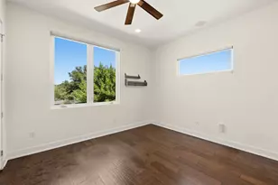 2704 Oak Park Dr, Austin, TX 78704 - Photo 28