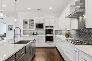2704 Oak Park Dr, Austin, TX 78704 - Photo 22