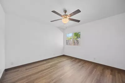 7810 Woodcroft Drive, Austin, TX 78749 - Photo 18