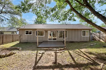 7810 Woodcroft Drive, Austin, TX 78749 - Photo 20