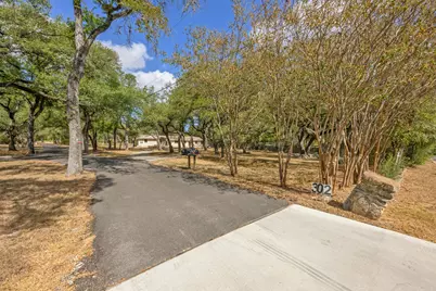 302 Westlake Drive, West Lake Hills, TX 78746 - Photo 2