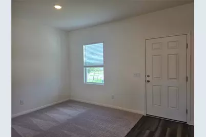 319 Stonebrook Drive, Hutto, TX 78634 - Photo 6