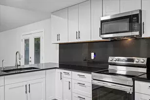 158 Oak River Dr, Cedar Creek, TX 78612 - Photo 6