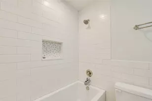 8700 Mountainwood Cir, Austin, TX 78759 - Photo 32