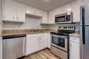 2124 Burton Dr, Austin, TX 78741 - Photo 6