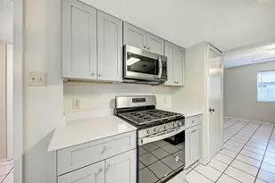 12002 Bobcat Trail, Austin, TX 78750 - Photo 14