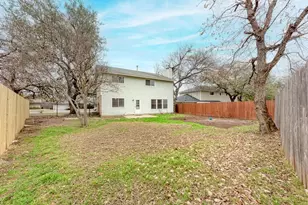 12002 Bobcat Trail, Austin, TX 78750 - Photo 32