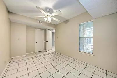 12002 Bobcat Trail, Austin, TX 78750 - Photo 16