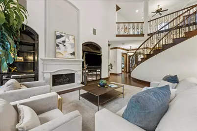 11805 Ranchview Court, Austin, TX 78732 - Photo 6