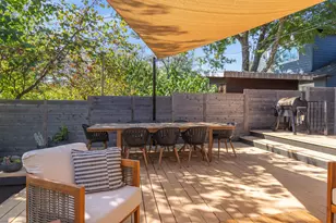 1177 Pandora St, Austin, TX 78702 - Photo 24