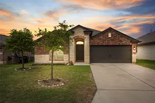 105 Plata Ln, Jarrell, TX 76537 - Photo 1