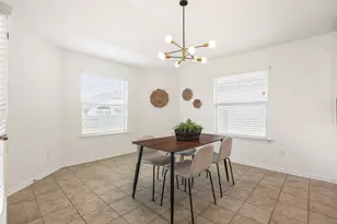 105 Plata Ln, Jarrell, TX 76537 - Photo 12