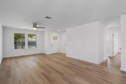 500 Mitchell Drive, Hutto, TX 78634 - Photo 6