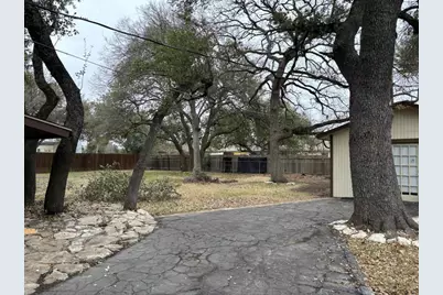 1902 Lone Oak Drive, Leander, TX 78641 - Photo 18