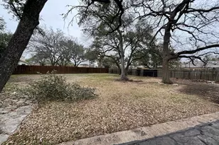 1902 Lone Oak Dr, Leander, TX 78641 - Photo 2