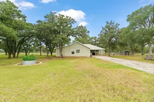 3434 Prairie-Lea Rd, Kingsbury, TX 78638 - Photo 4